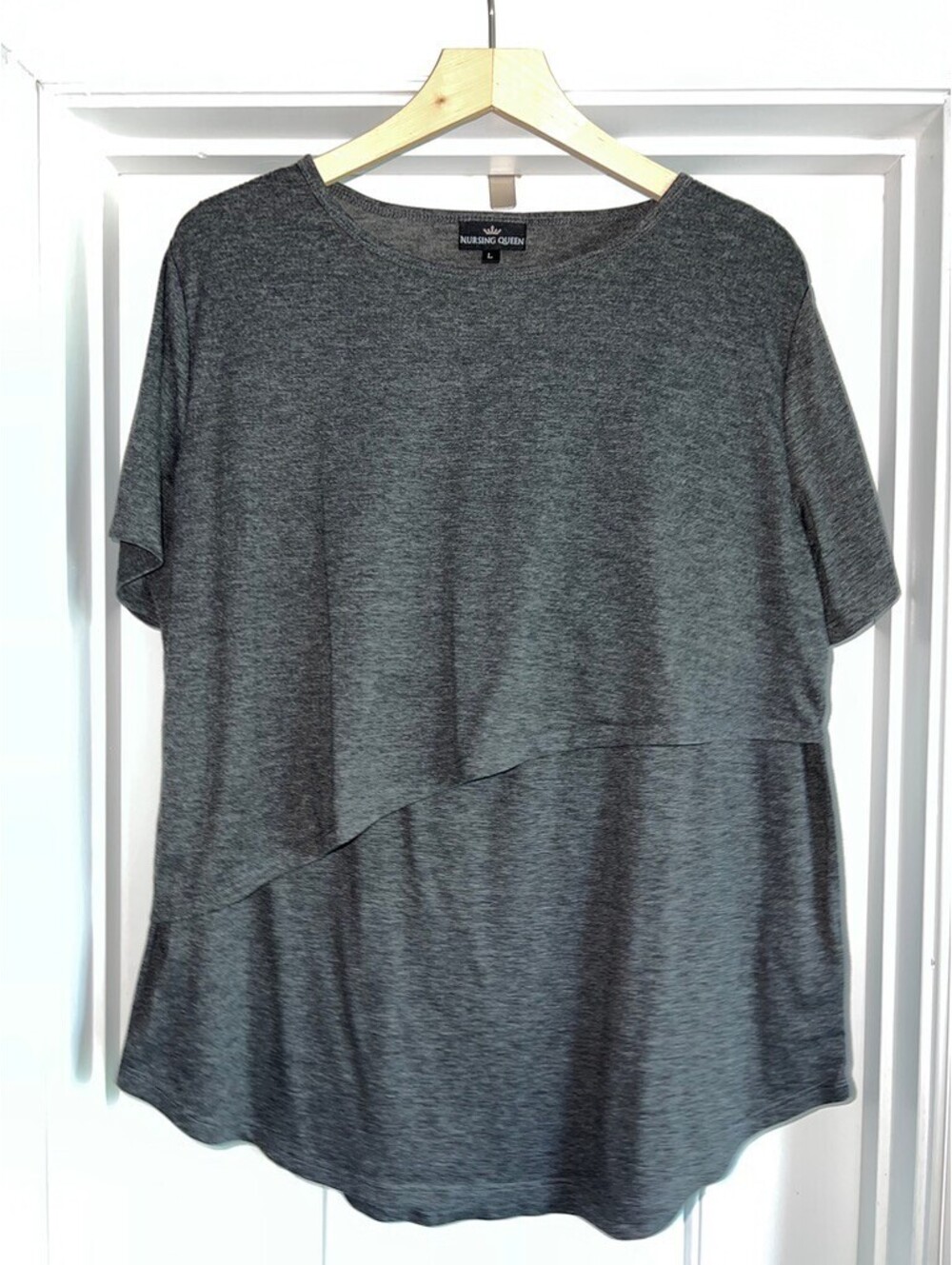 Nursing Queen Nursing Tee with Asymmetrical Flap L Charcoal